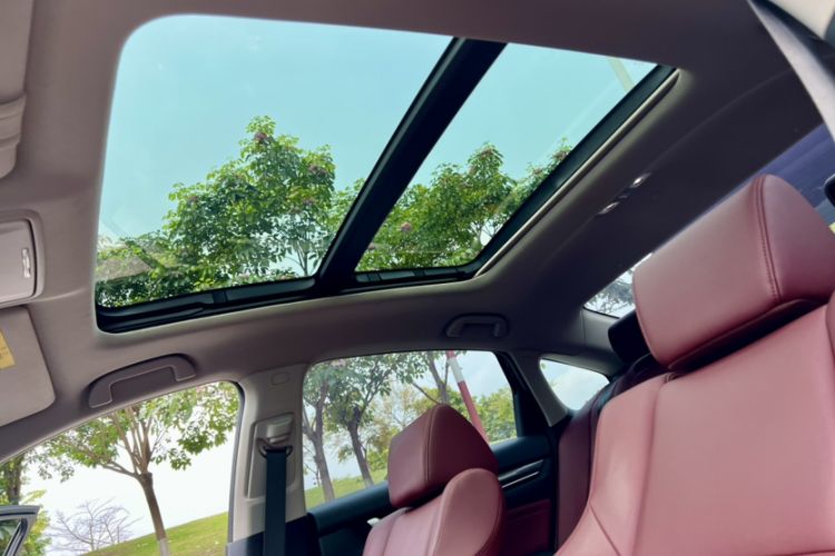 Used Honda Accord 2022 260TURBO Phantom Night · Prestige Edition Headliner