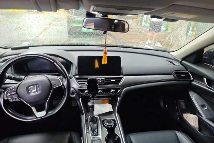 Used Honda Accord 2022 260TURBO Comfort Edition Headliner