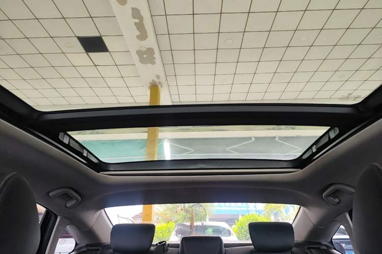 Used Honda Accord 2022 260TURBO Phantom Night · Prestige Edition Headliner
