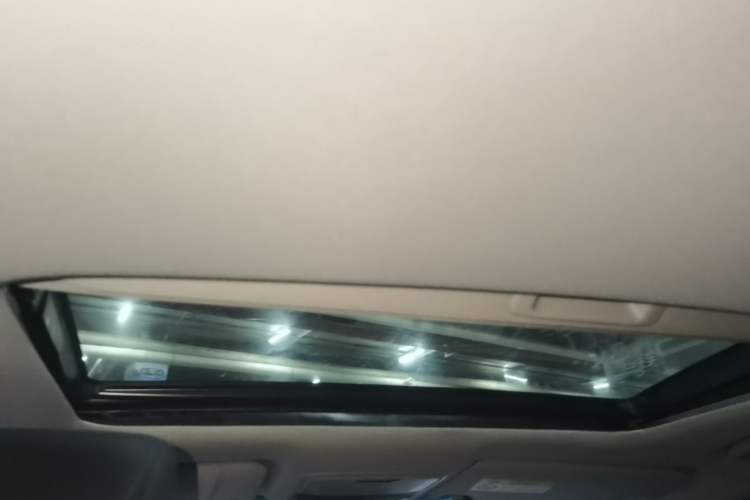Used Honda Accord 2022 260TURBO Luxury Edition Headliner