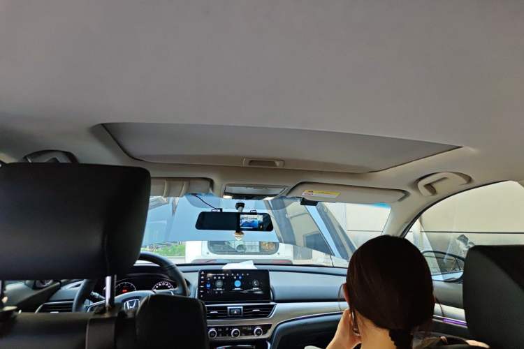 Used Honda Accord 2022 260TURBO Luxury Edition Headliner