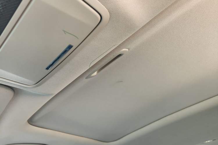 Used Honda Accord 2022 260TURBO Luxury Edition Headliner