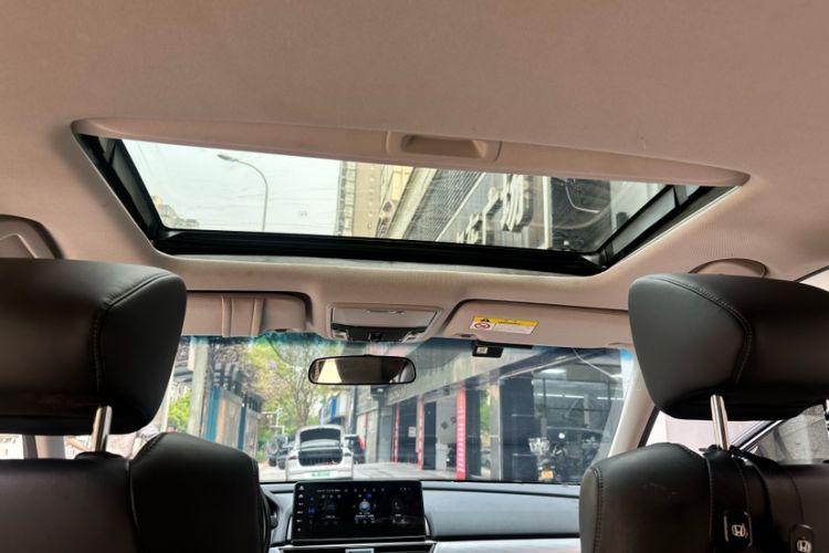 Used Honda Accord 2022 260TURBO Luxury Edition Headliner