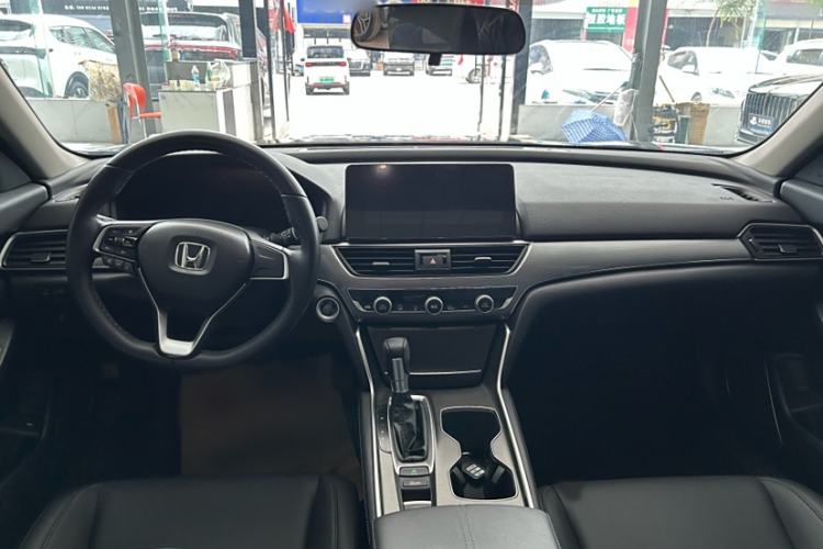 Used Honda Accord 2022 260TURBO Luxury Edition Interior 1
