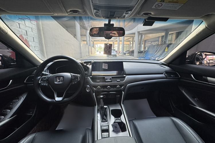 Used Honda Accord 2022 260TURBO Luxury Edition Interior 1