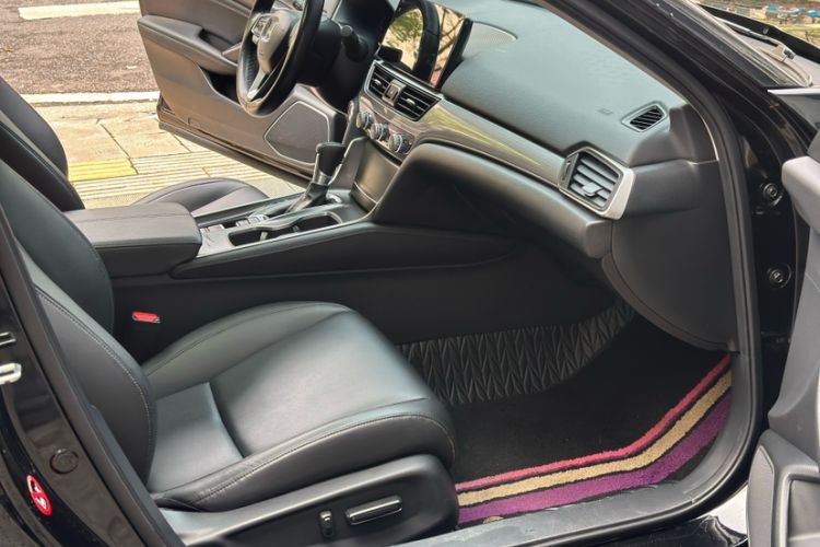 Used Honda Accord 2022 260TURBO Luxury Edition Interior 11