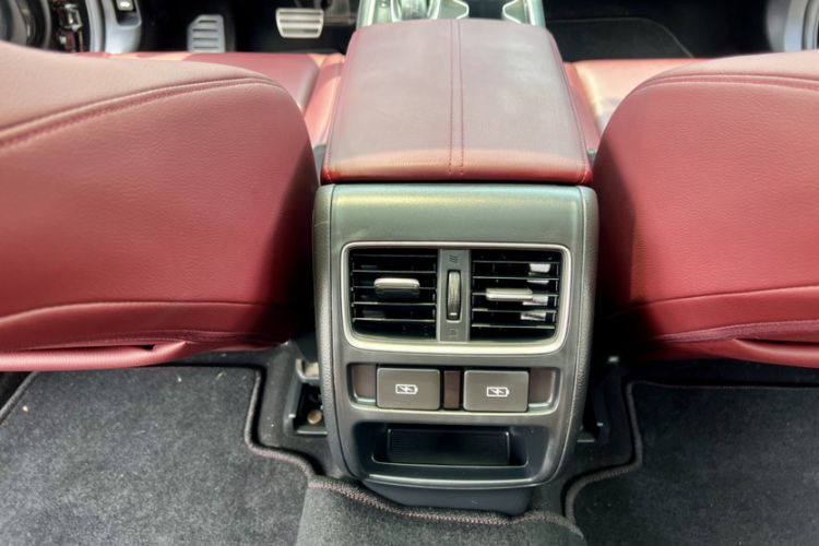 Used Honda Accord 2022 260TURBO Phantom Night · Prestige Edition Interior 13