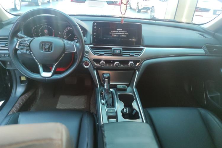 Used Honda Accord 2022 260TURBO Luxury Edition Interior 2