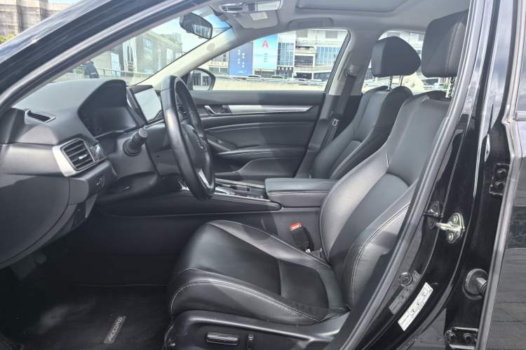 Used Honda Accord 2022 260TURBO Luxury Edition Interior 2
