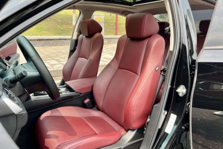 Used Honda Accord 2022 260TURBO Phantom Night · Prestige Edition Interior 2