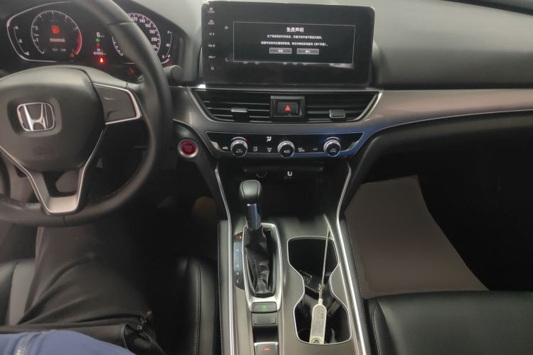 Used Honda Accord 2022 260TURBO Luxury Edition Interior 2