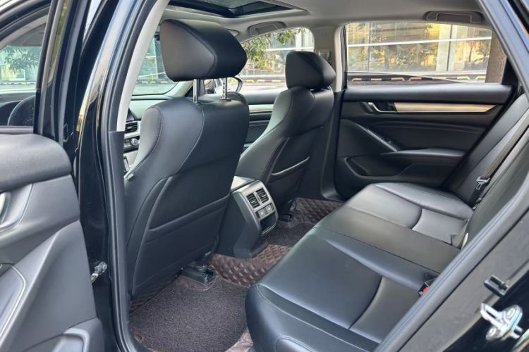 Used Honda Accord 2022 260TURBO Luxury Edition Interior 2