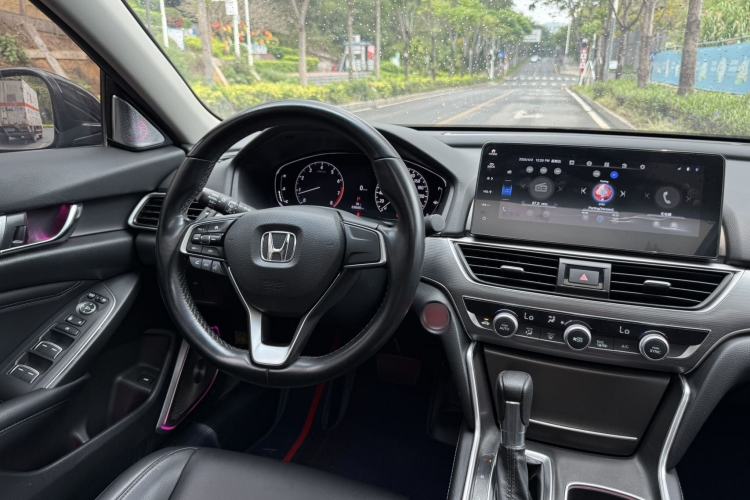 Used Honda Accord 2022 260TURBO Luxury Edition Interior 2