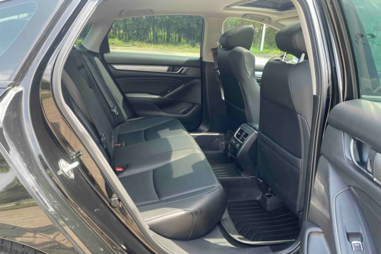 Used Honda Accord 2022 260TURBO Luxury Edition Interior 2