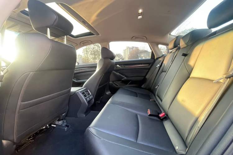 Used Honda Accord 2022 260TURBO Luxury Edition Interior 3