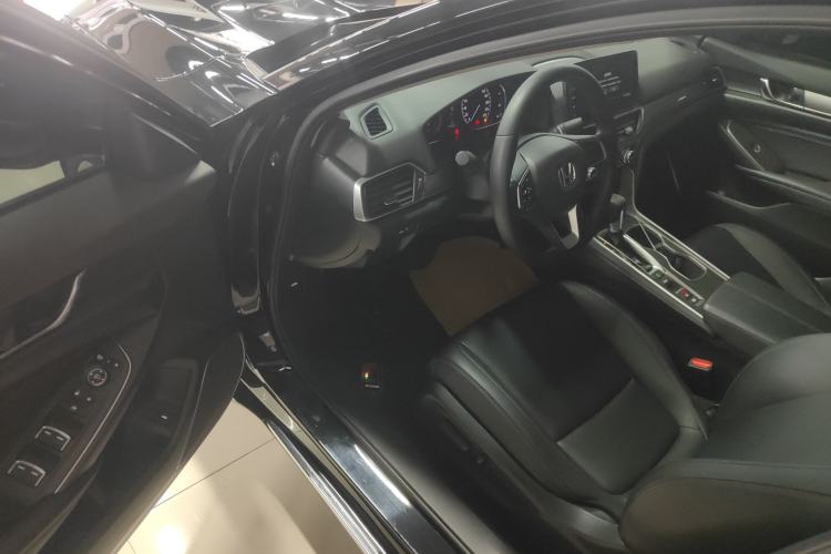 Used Honda Accord 2022 260TURBO Luxury Edition Interior 3