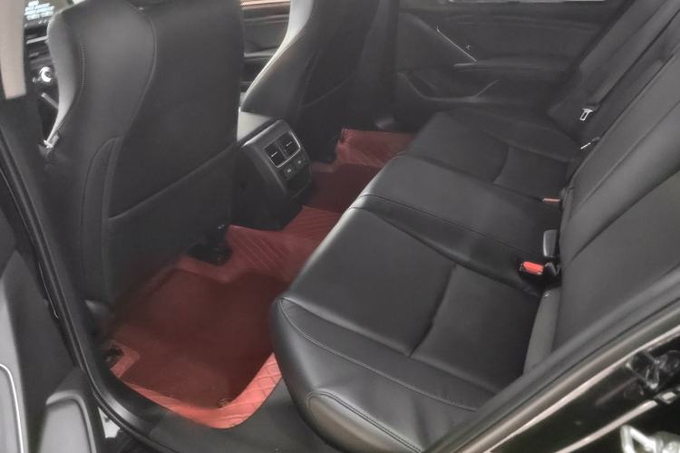 Used Honda Accord 2022 260TURBO Luxury Edition Interior 4