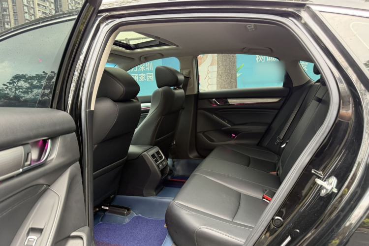 Used Honda Accord 2022 260TURBO Luxury Edition Interior 4