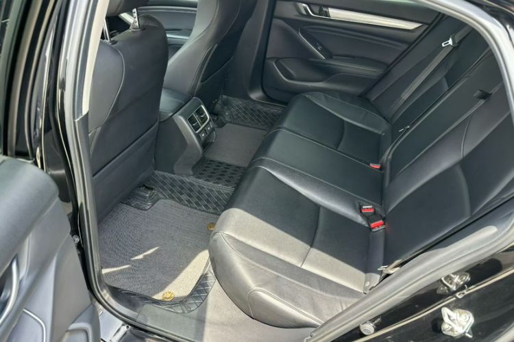 Used Honda Accord 2022 260TURBO Luxury Edition Interior 4