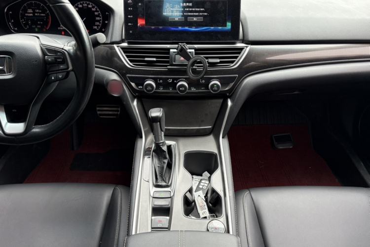 Used Honda Accord 2022 260TURBO Phantom Night · Prestige Edition Interior 5