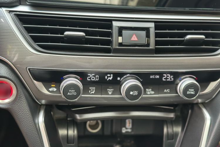 Used Honda Accord 2022 260TURBO Luxury Edition Interior 5