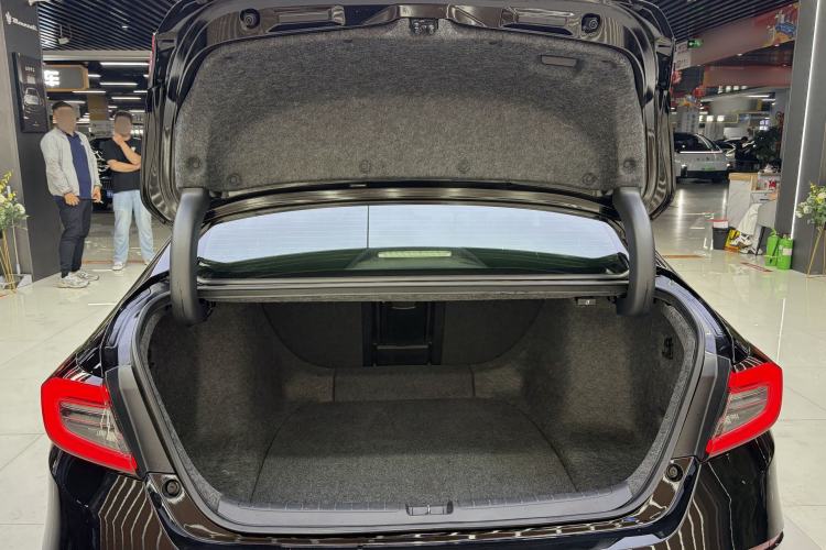 Used Honda Accord 2022 260TURBO Luxury Edition Interior 6