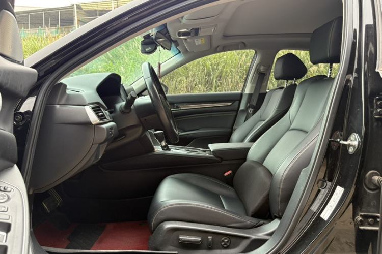 Used Honda Accord 2022 260TURBO Phantom Night · Prestige Edition Interior 6