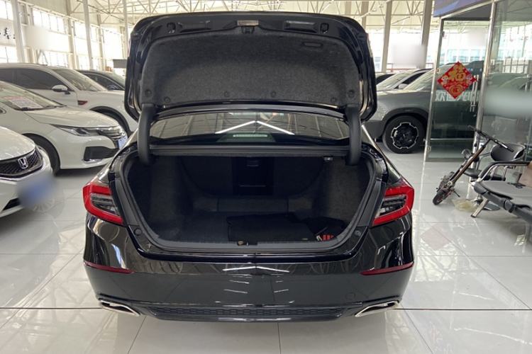Used Honda Accord 2022 260TURBO Luxury Edition Interior 7