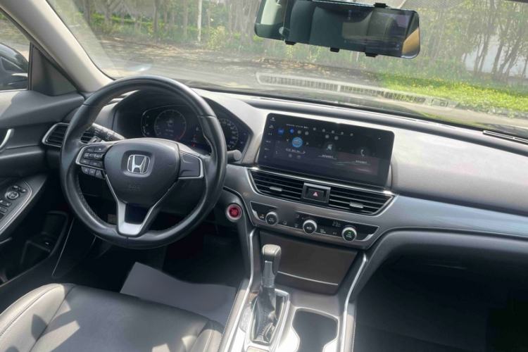 Used Honda Accord 2022 260TURBO Luxury Edition Interior 7