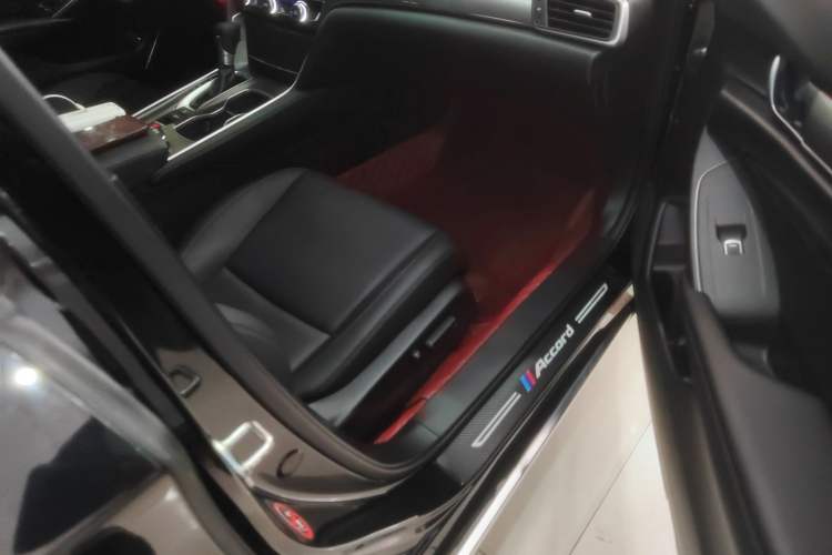 Used Honda Accord 2022 260TURBO Luxury Edition Interior 8