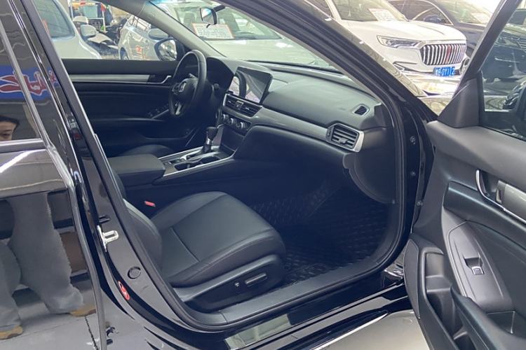Used Honda Accord 2022 260TURBO Luxury Edition Interior 8