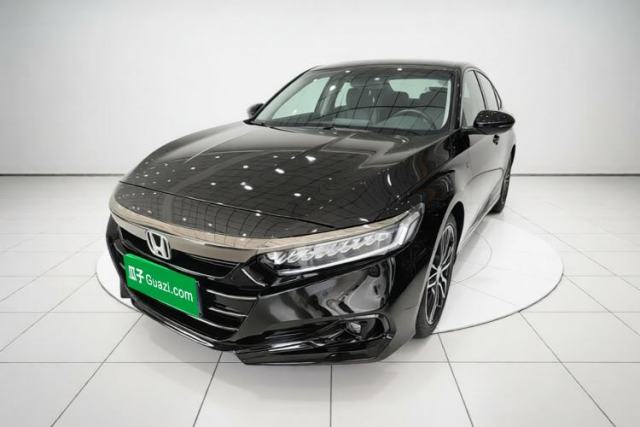 Ojetý Honda Accord 2022 260TURBO Phantom Night · Prestige Edition