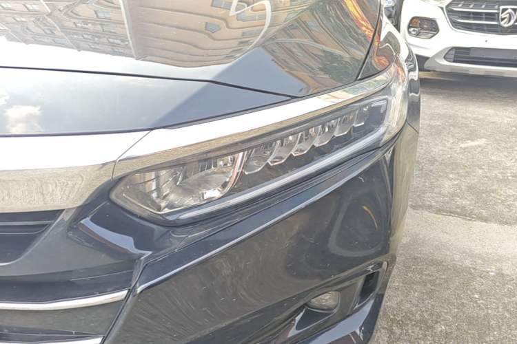 Used Honda Accord 2022 260TURBO Luxury Edition Left Front Headlight