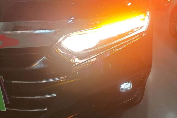 Used Honda Accord 2022 260TURBO Luxury Edition Left Front Headlight