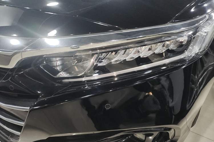 Used Honda Accord 2022 260TURBO Luxury Edition Left Front Headlight