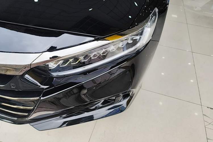 Used Honda Accord 2022 260TURBO Phantom Night · Prestige Edition Left Front Headlight