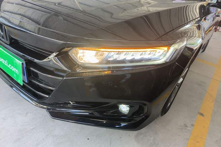 Used Honda Accord 2022 260TURBO Luxury Edition Left Front Headlight