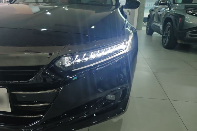 Used Honda Accord 2022 260TURBO Phantom Night · Prestige Edition Left Front Headlight