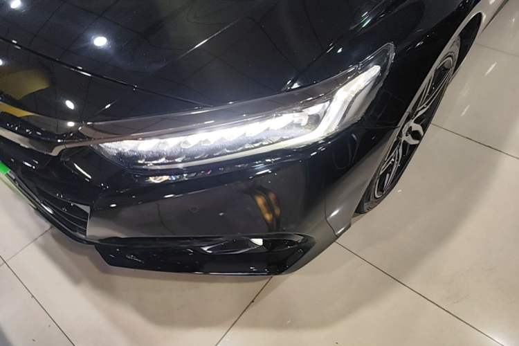 Used Honda Accord 2022 260TURBO Phantom Night · Prestige Edition Left Front Headlight