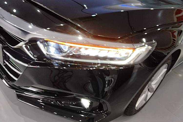 Used Honda Accord 2022 260TURBO Luxury Edition Left Front Headlight