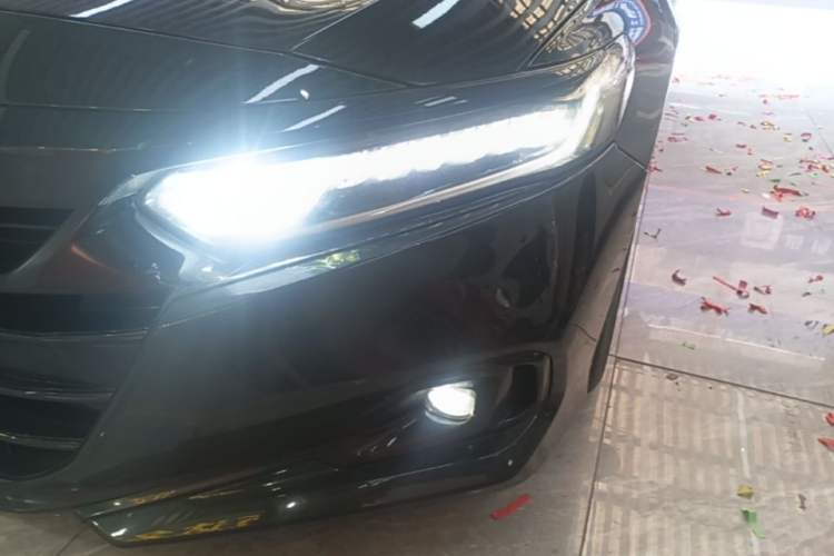 Used Honda Accord 2022 260TURBO Luxury Edition Left Front Headlight