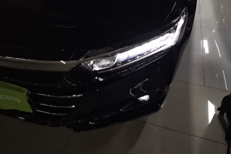 Used Honda Accord 2022 260TURBO Luxury Edition Left Front Headlight