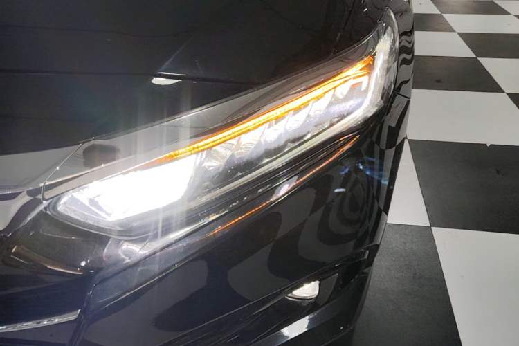 Used Honda Accord 2022 260TURBO Luxury Edition Left Front Headlight
