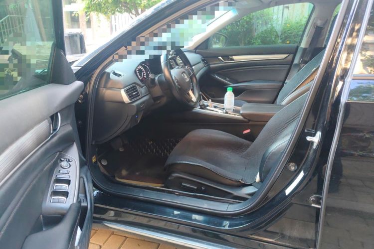 Used Honda Accord 2022 260TURBO Luxury Edition Left Front Seat