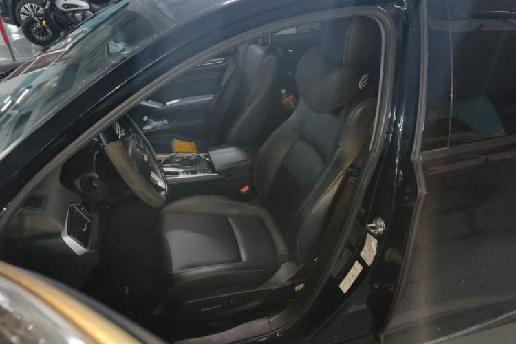 Used Honda Accord 2022 260TURBO Phantom Night · Prestige Edition Left Front Seat