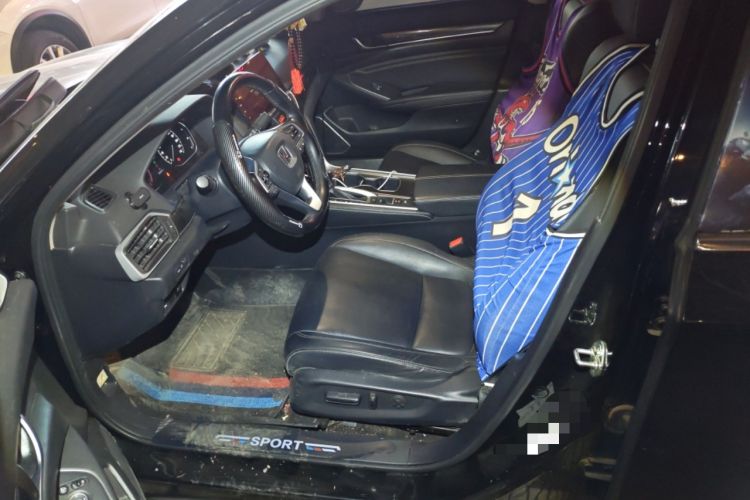 Used Honda Accord 2022 260TURBO Phantom Night · Prestige Edition Left Front Seat