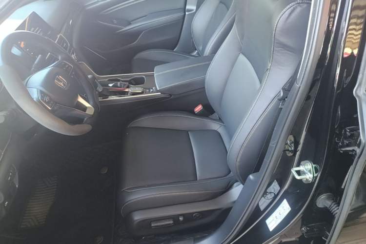 Used Honda Accord 2022 260TURBO Phantom Night · Prestige Edition Left Front Seat