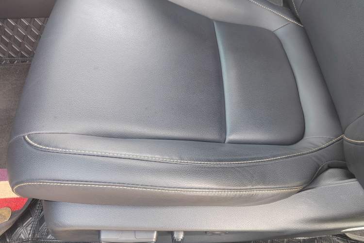 Used Honda Accord 2022 260TURBO Phantom Night · Prestige Edition Left Front Seat