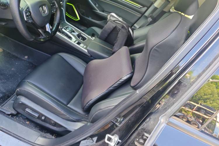 Used Honda Accord 2022 260TURBO Phantom Night · Prestige Edition Left Front Seat