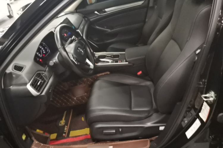 Used Honda Accord 2022 260TURBO Luxury Edition Left Front Seat
